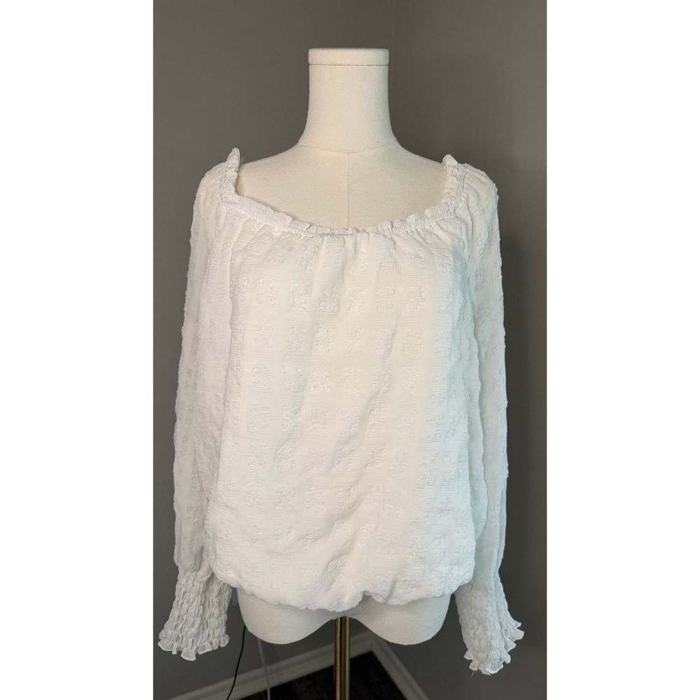 Penelope Rose White Smocked Off Shoulder Textured Blouse Women's Medium